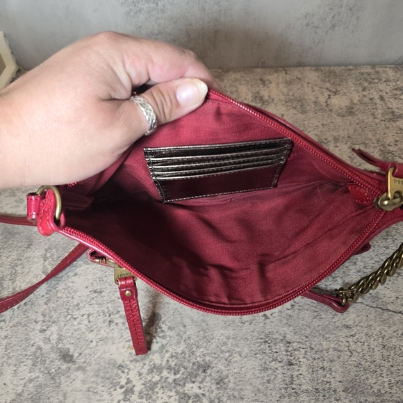 Fossil Red Leather Crossbody Bag With Front Pocket Zip Top Read - Picture 9 of 11